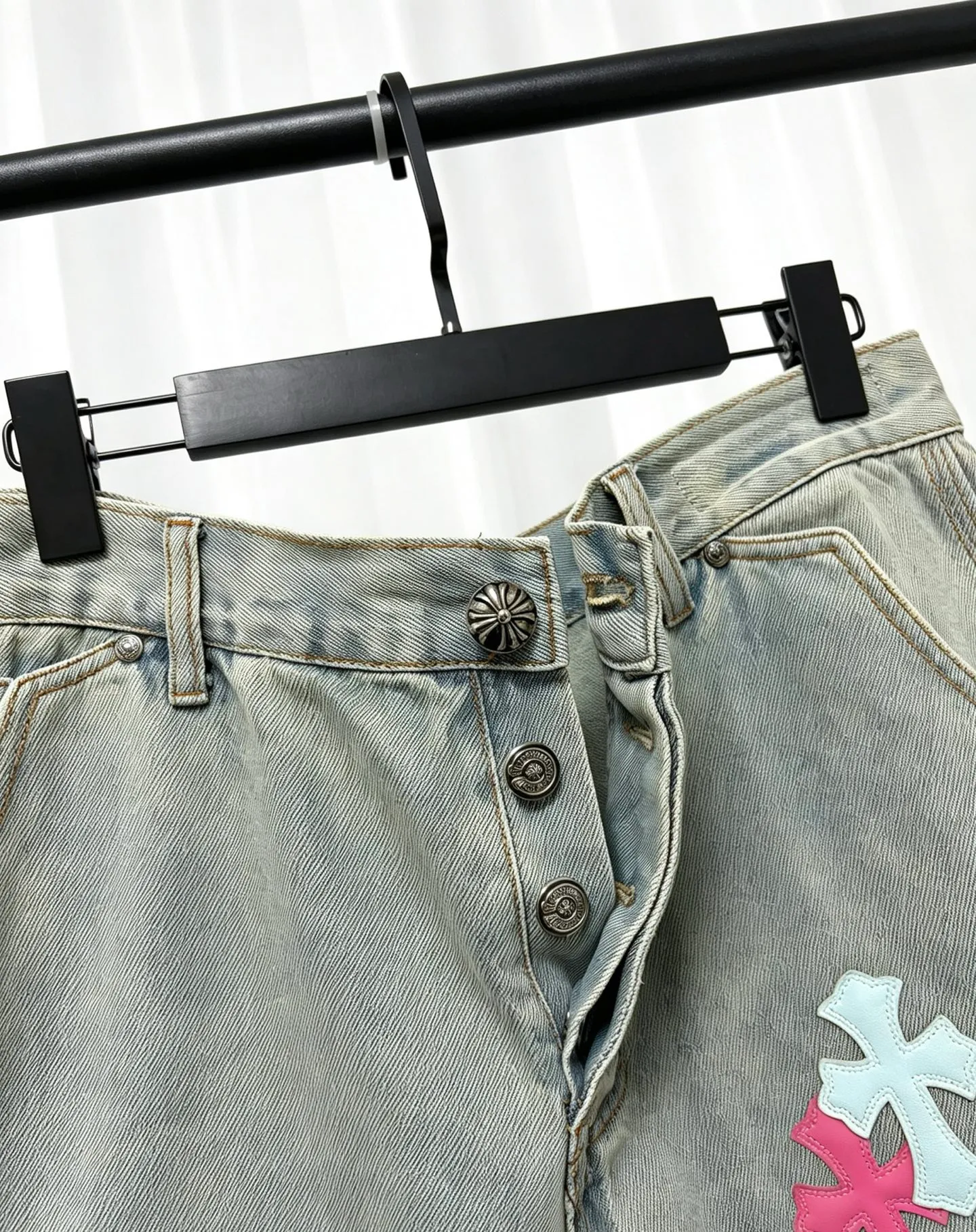 Chrome Hearts Chrome Hearts ， ， 。 ， Series ， ，Retro 。 ，Retro ， ， 。 ， ， ， ； 。 ， Size S-XL